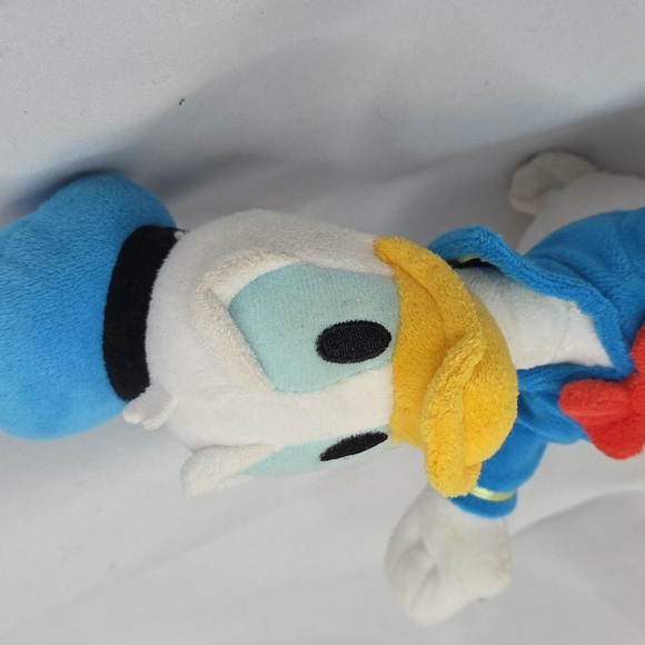 Disney Store Donald Duck 8" plush blue hat red bowtie angry face duck - Picture 3 of 13
